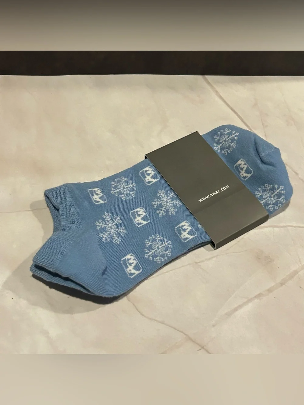 Allied World Women's Light Blue Snowflake No-Show Socks